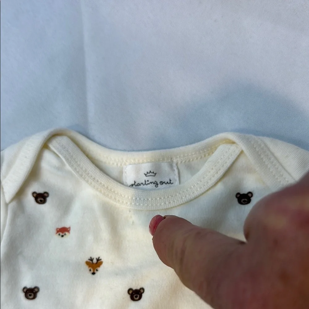 Starting Out brand, Adorable Cream and Brown Baby Set, size Newborn, BNWT